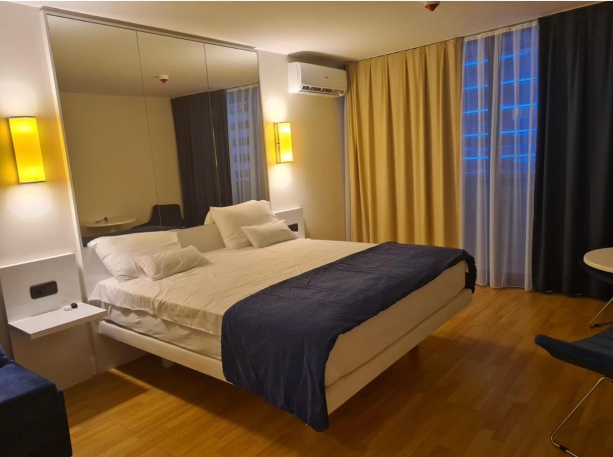 Orbi Sity Batumi ! Apartman Kültér fotó